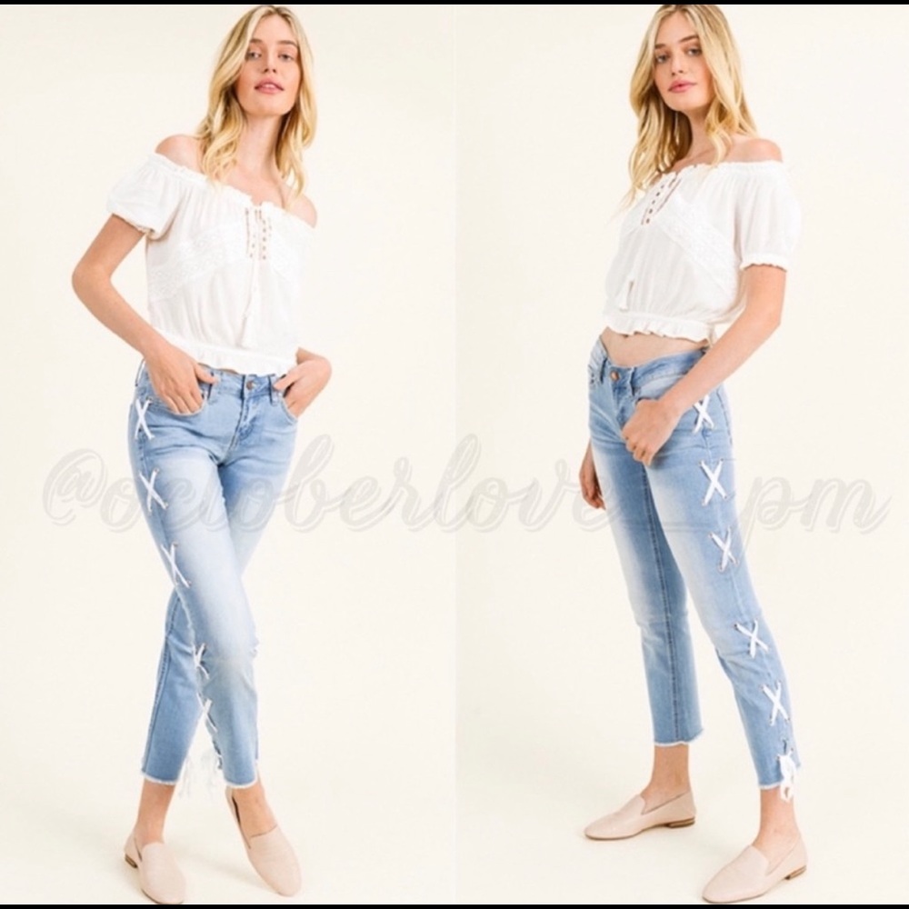 NWT Laced Up Light Wash Denim Jeans